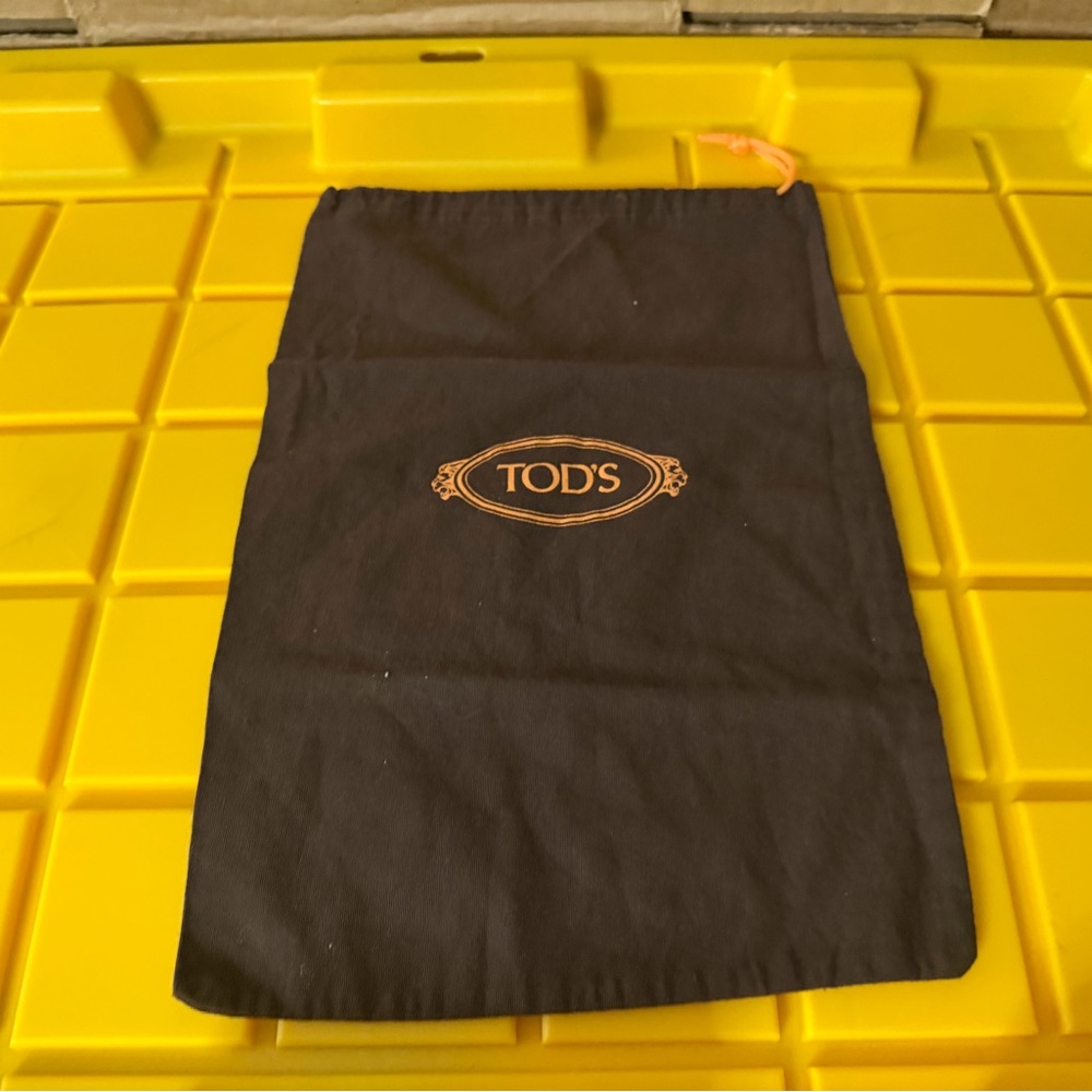 Tod's drawstring dust bag medium size